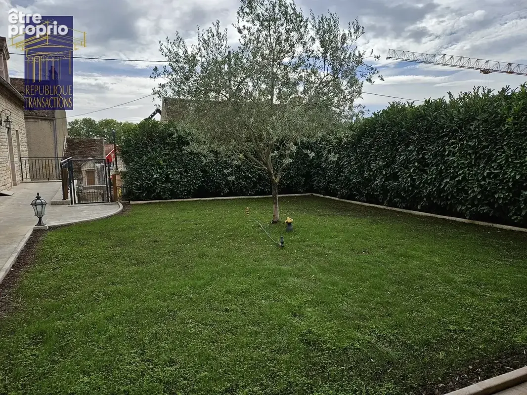 Maison ancienne en pierre rénovée - photo 2