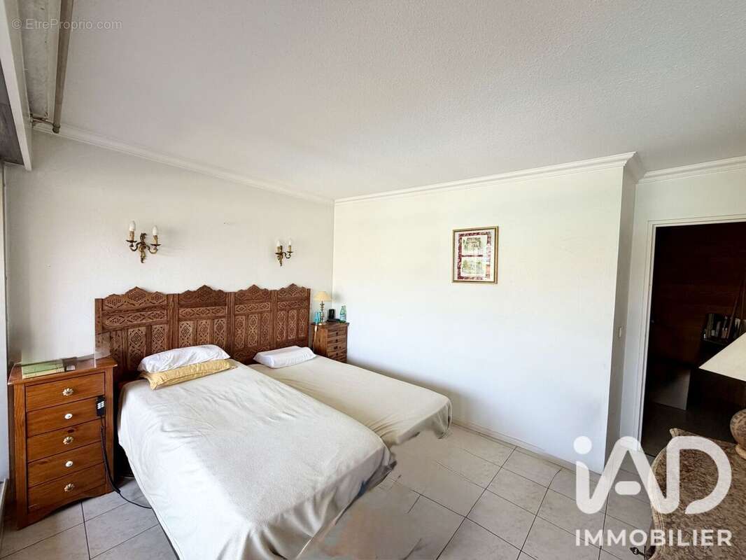 Appartement 77 m² à Mandelieu-La-Napoule  - photo 8