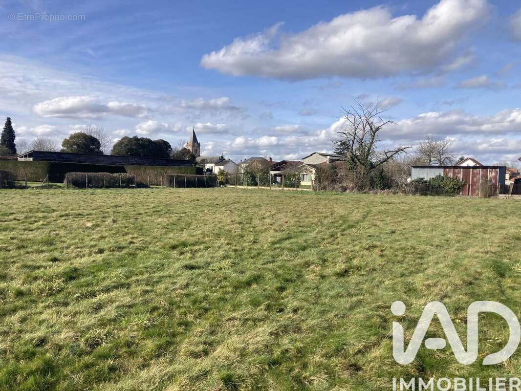 Photo 2 - Terrain à PUJO