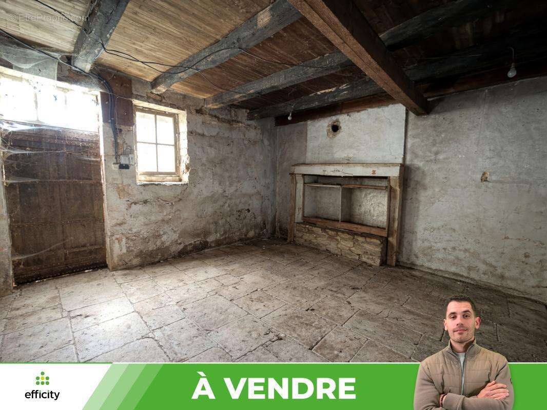 Maison à BLANZAY