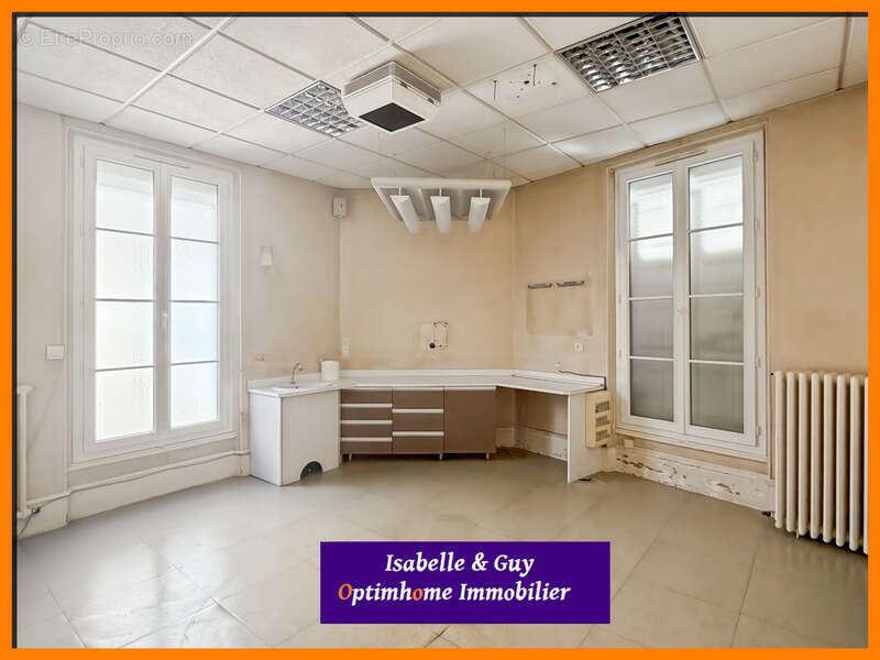 Immeuble en centre-ville de verneuil-sur-avre - photo 7