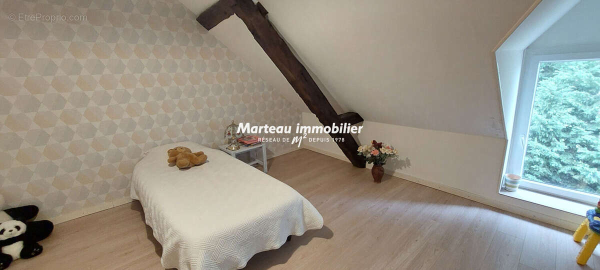 Maison à SARGE-SUR-BRAYE