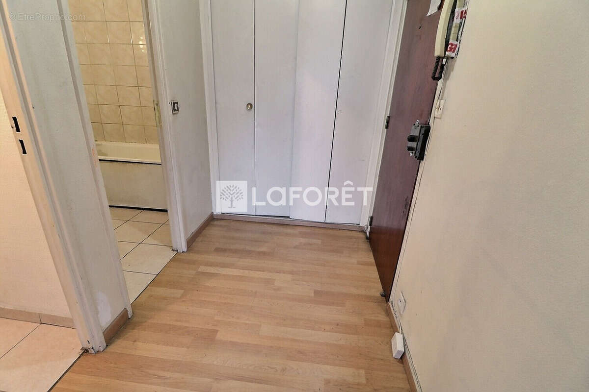 Appartement à RUEIL-MALMAISON