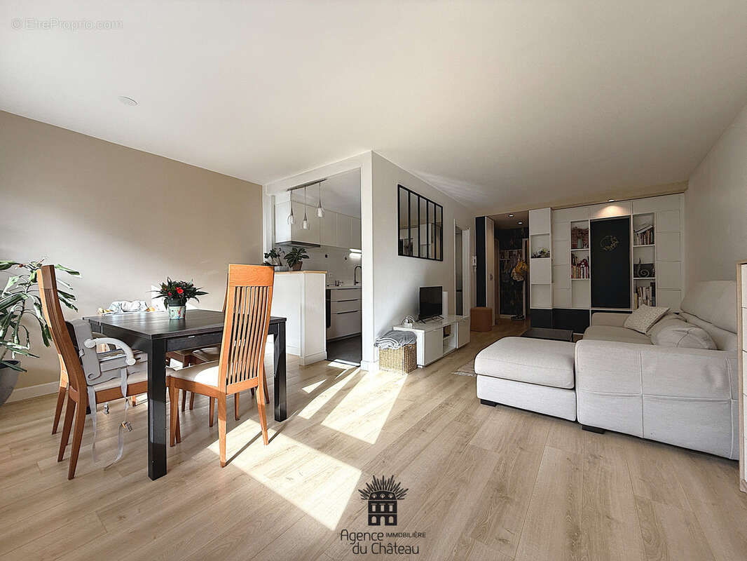 Appartement à VERSAILLES