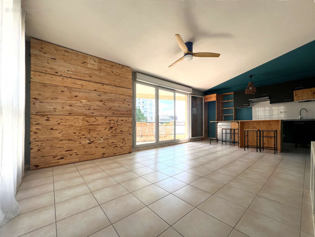 Appartement à LYON-8E