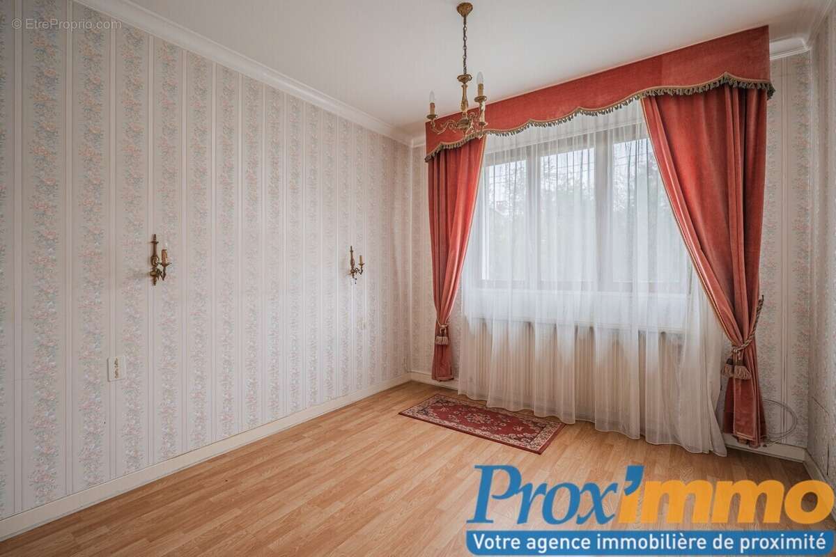 Maison à COUBLEVIE