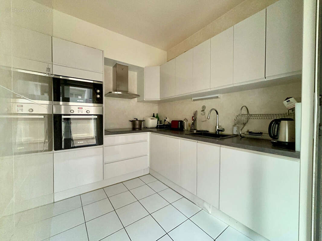 Appartement à NANTERRE