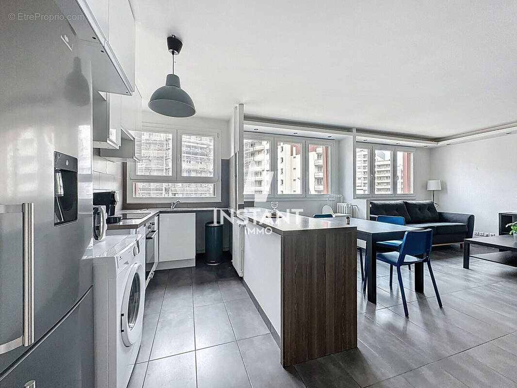 Appartement à SAINT-MAURICE