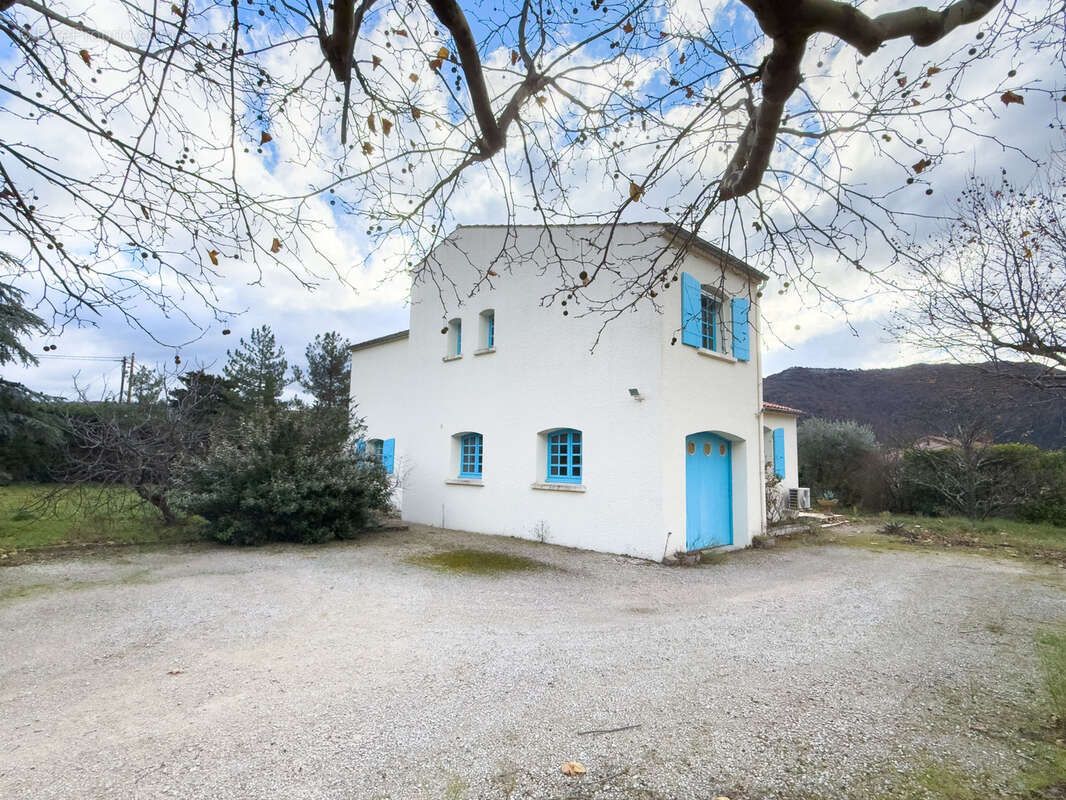 Maison à SAINT-JULIEN-EN-SAINT-ALBAN