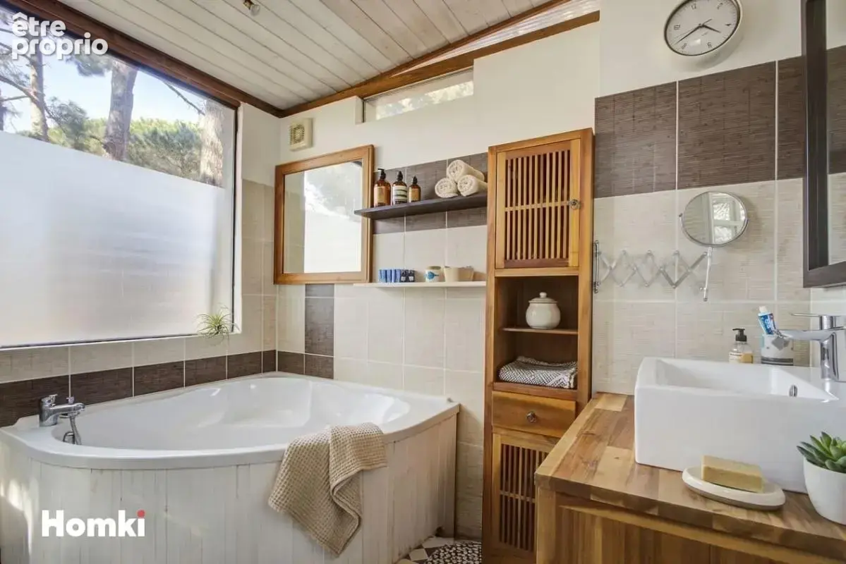 Maison/Villa T9 de 234 m² à Saint-Cyprien 66750 - photo 14