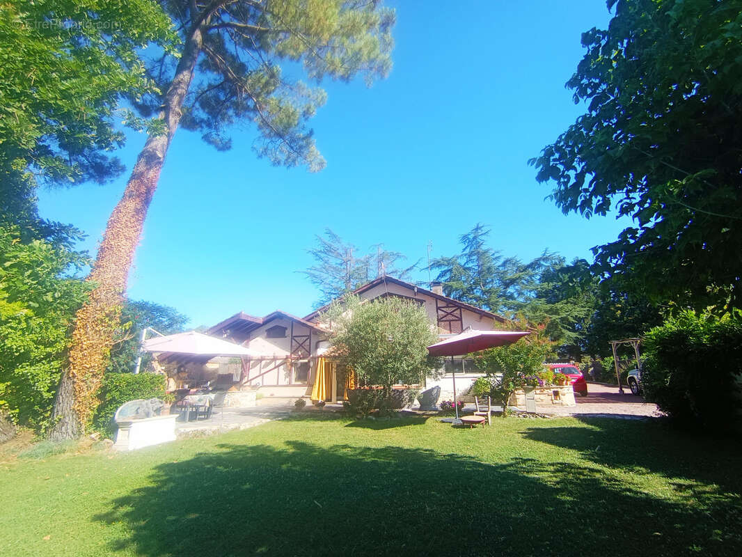 Belle villa de style Basque contemporain - photo 2