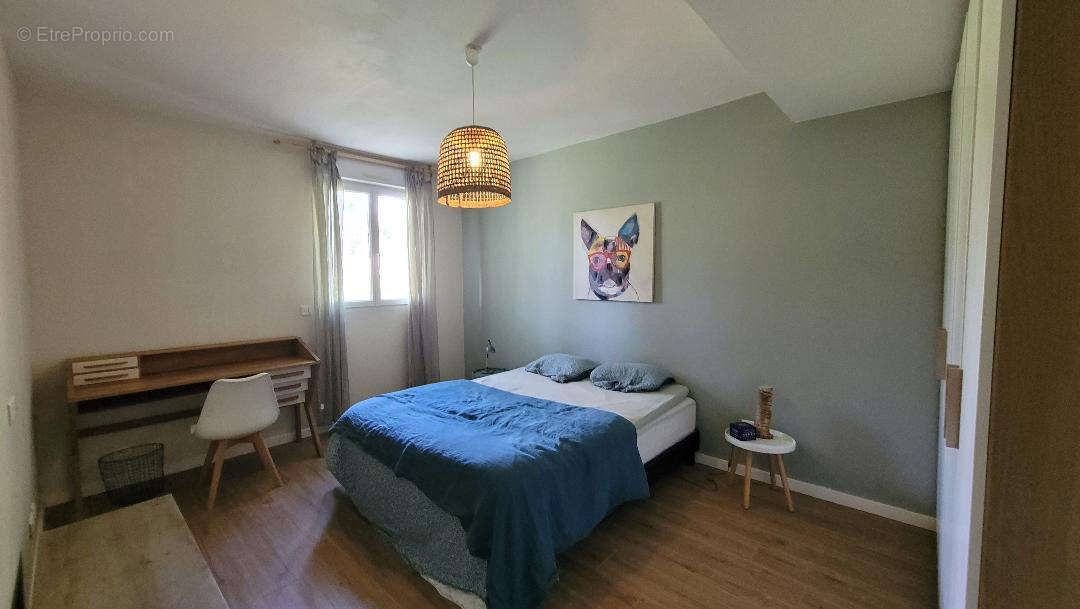 Maison à PIOLENC