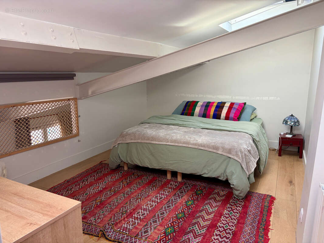 Appartement à PARIS-11E
