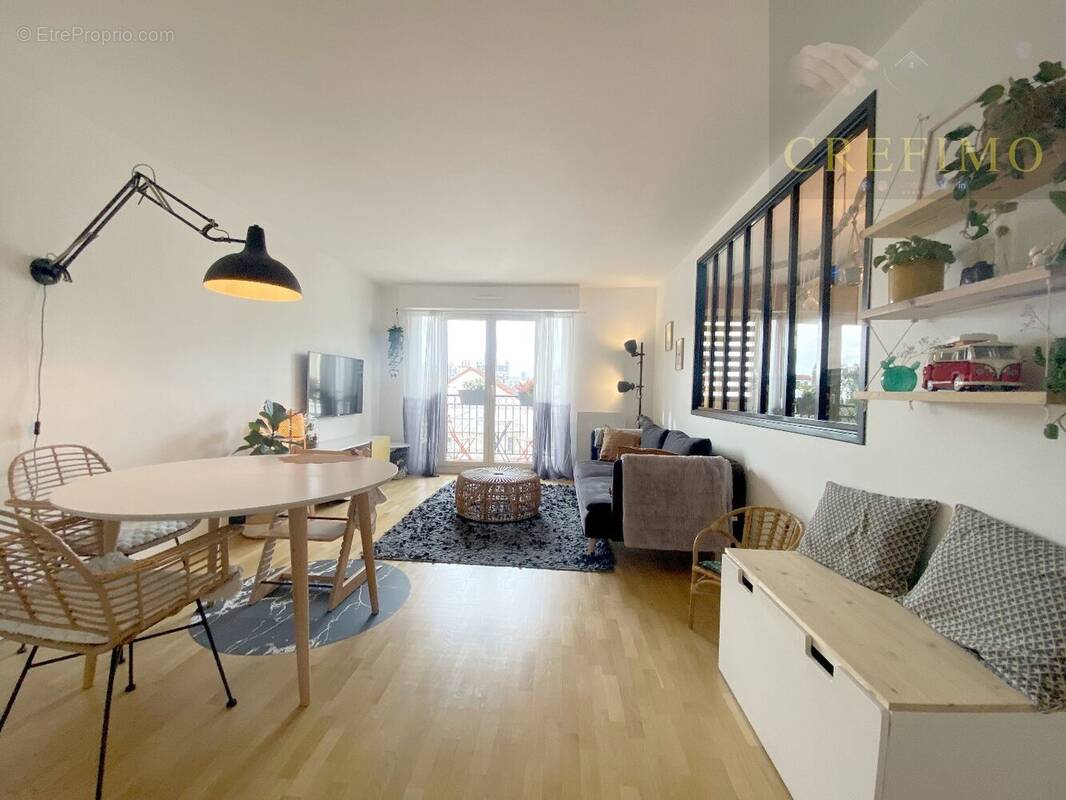 Appartement à ASNIERES-SUR-SEINE