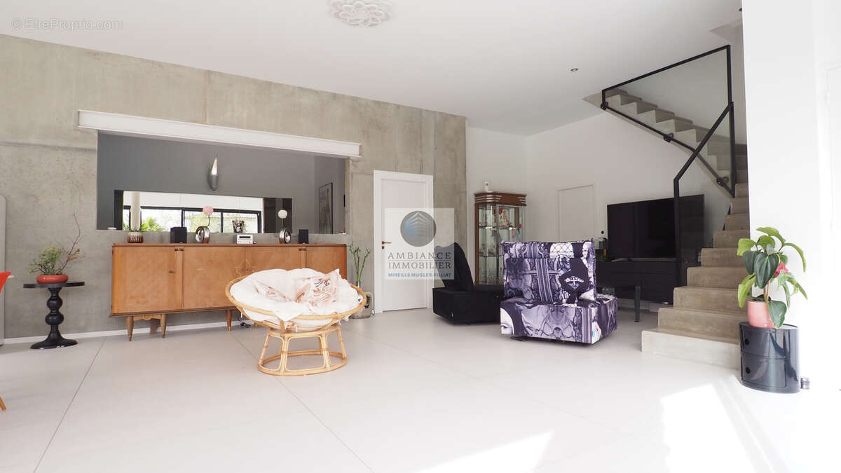 Maison à SAINT-PERAY