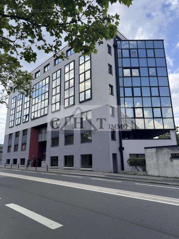 Bureaux 200 m² a vendre saint denis - photo 11