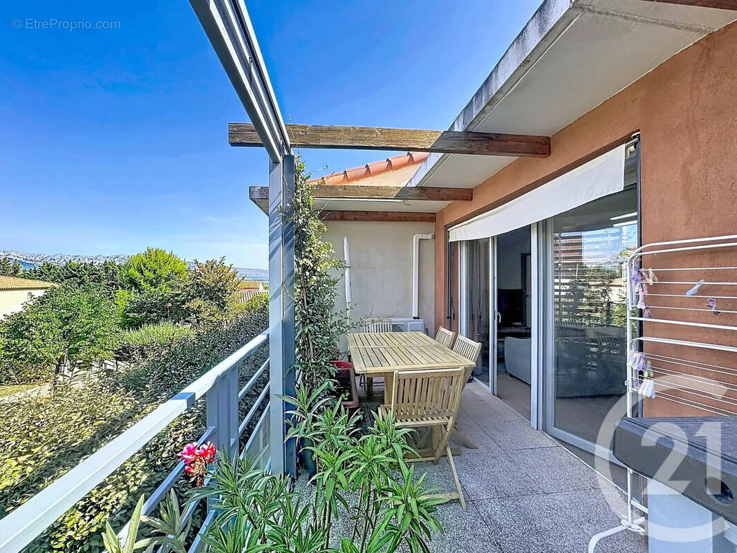 Appartement à TRETS