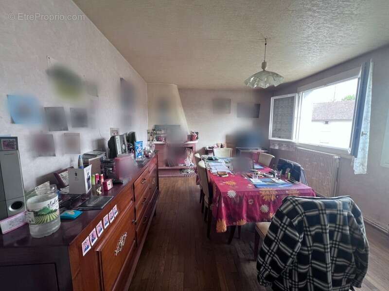 Appartement à CHATEAUPONSAC