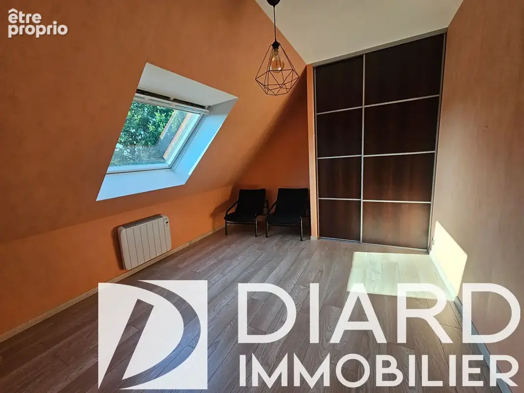 Maison avec plan d'eau en campagne de Torcé - photo 6