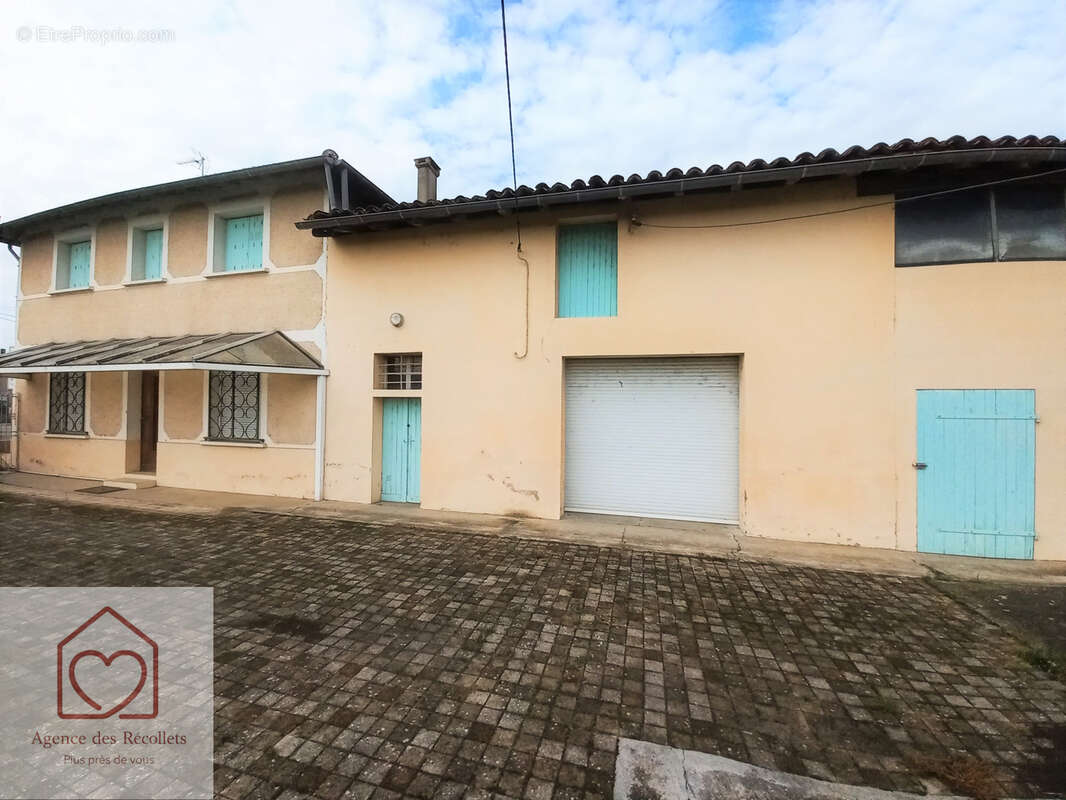 Maison à CASTELSARRASIN