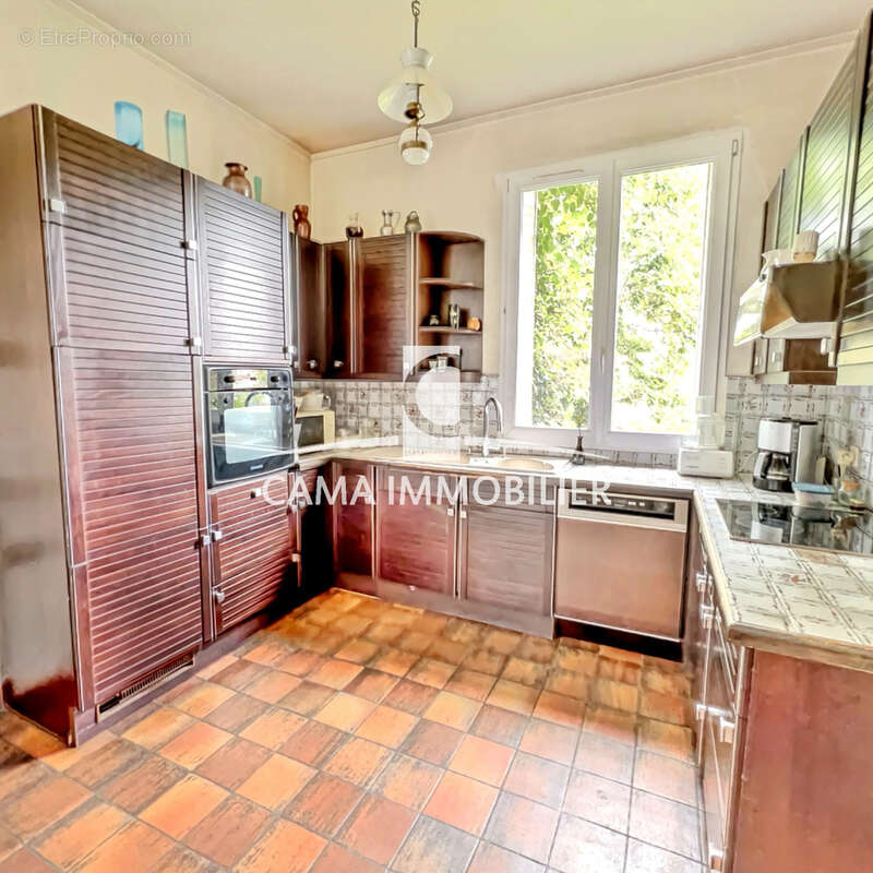 Maison à JOUY-EN-JOSAS