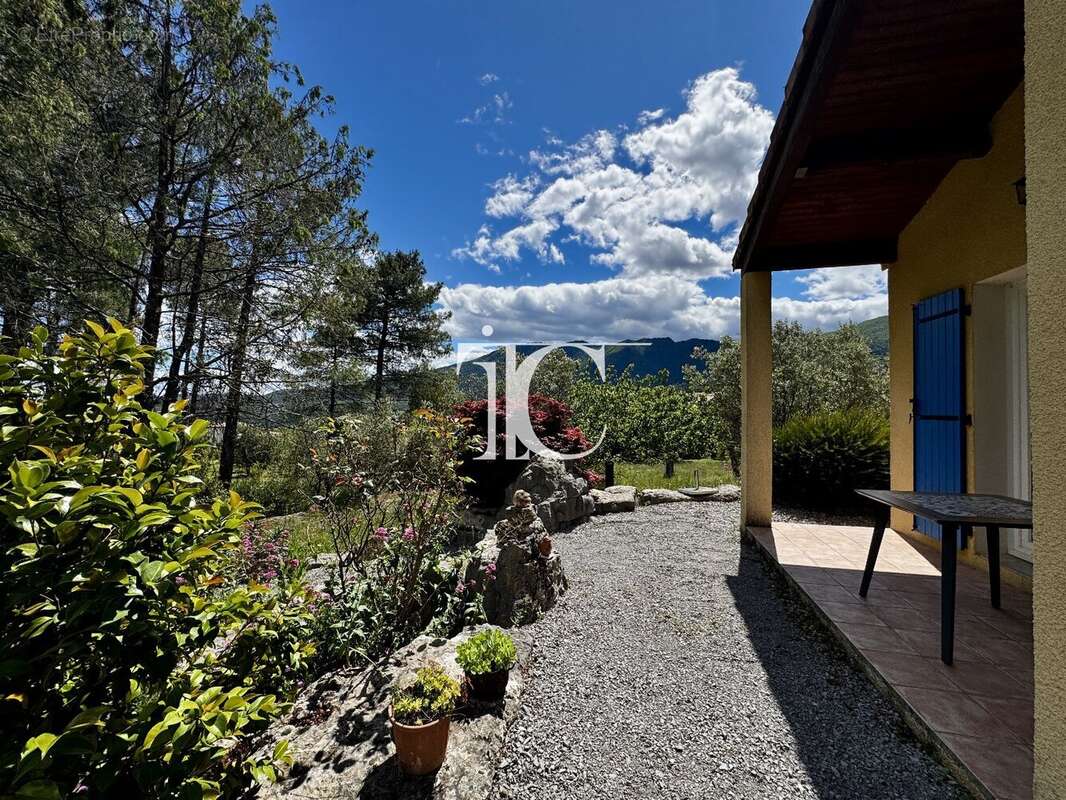 Maison à LES VANS