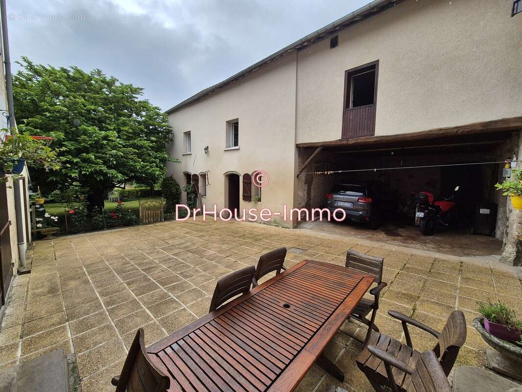 Maison à MANTES-LA-VILLE