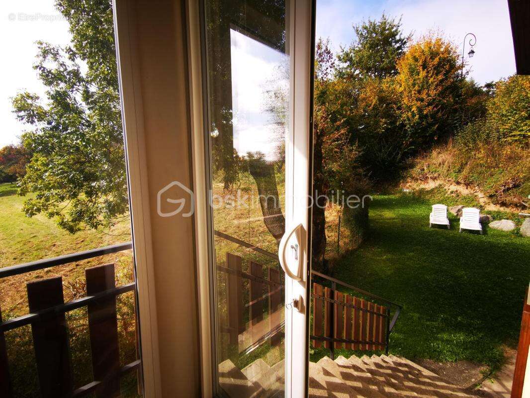 St honore - hameau de tors - maison de 88m²  - 3 chambres - salon - cuisine - sous sol complet avec garages - photo 7