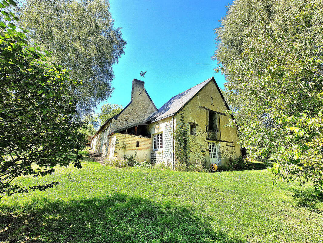 À vendre - Longère de caractère à Brissarthe - 130m² - photo 13