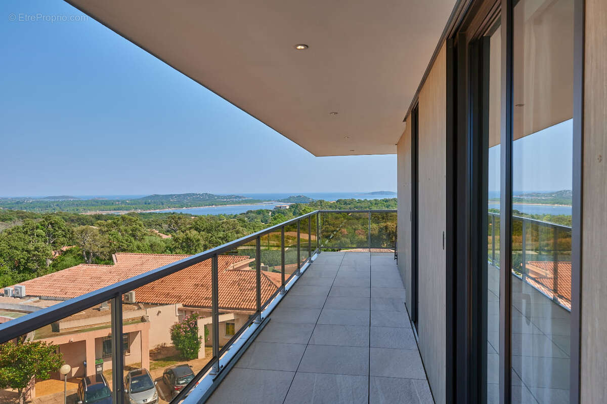 Appartement à PORTO-VECCHIO