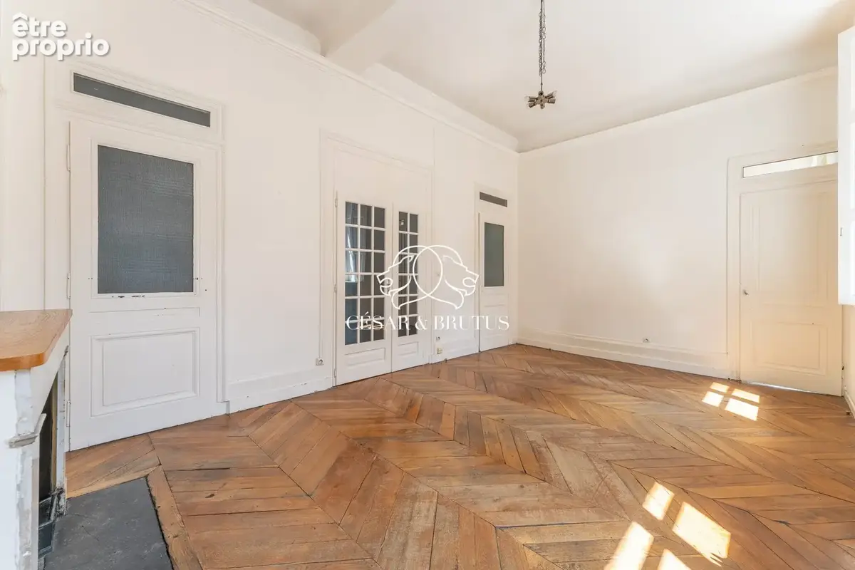 Appartement 92 m² à Lyon-2e  - photo 2