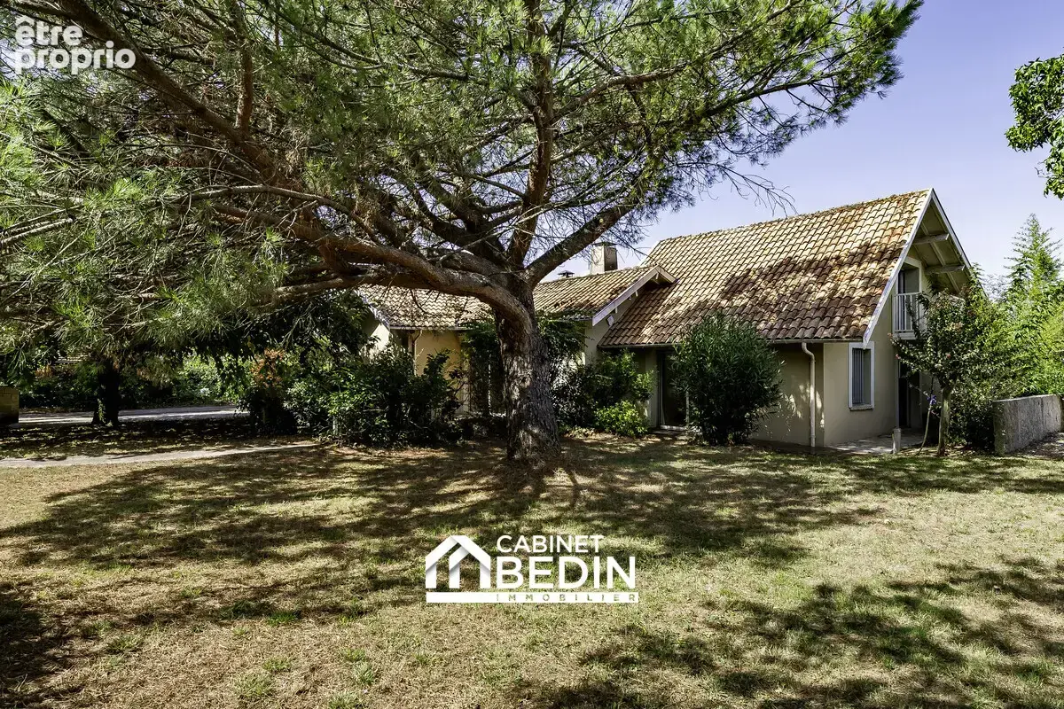 Maison 6 pièces 257 m² à vendre à Villenave-D'ornon (33140) - photo 2