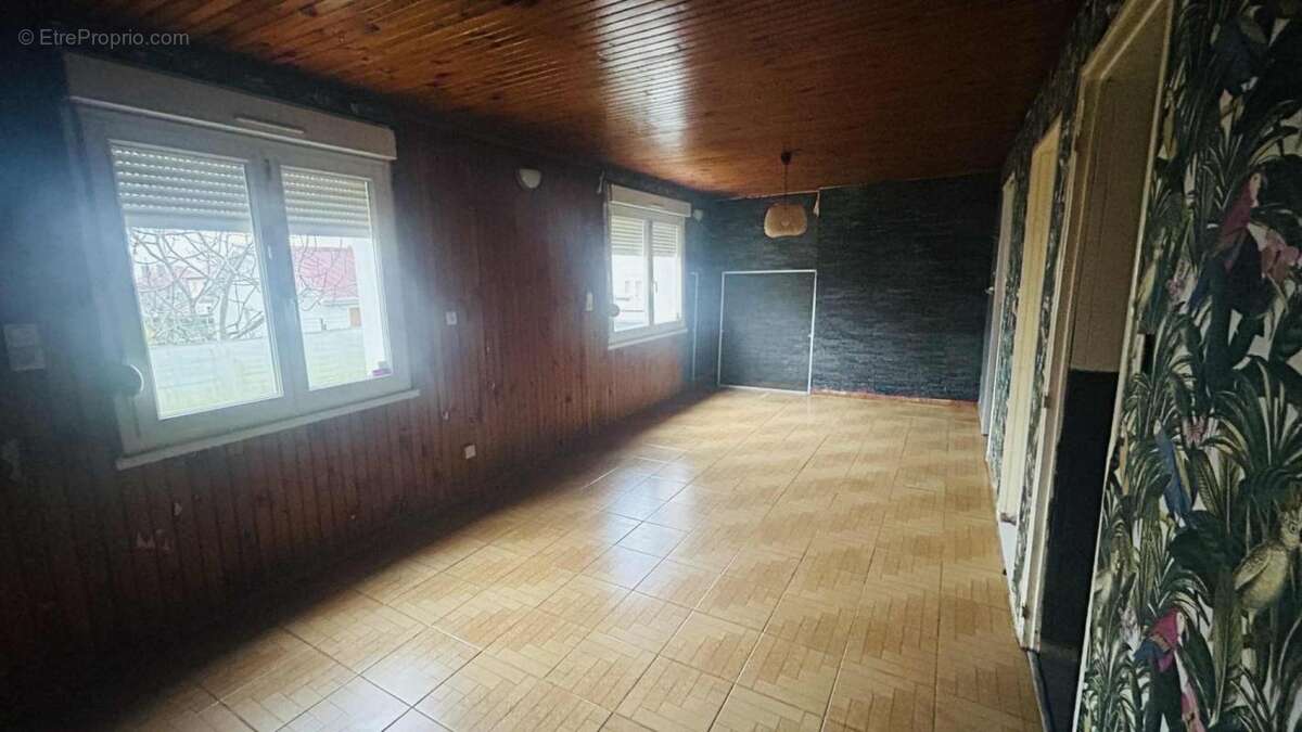 Maison à LONGWY
