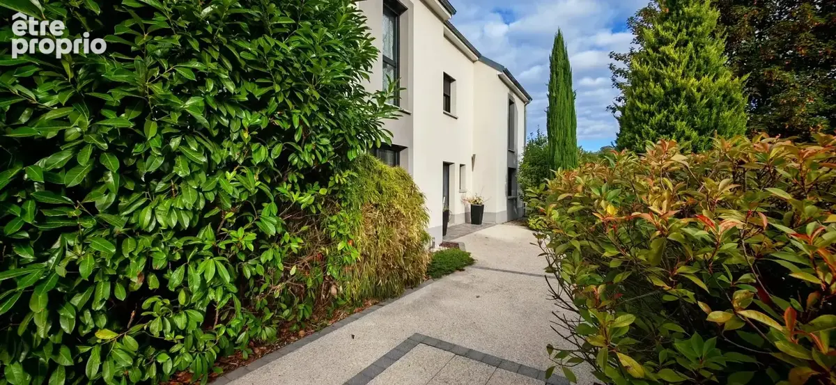 Saint Julien Les Villas - Maison familiale 255 m2   5 chambr - photo 4