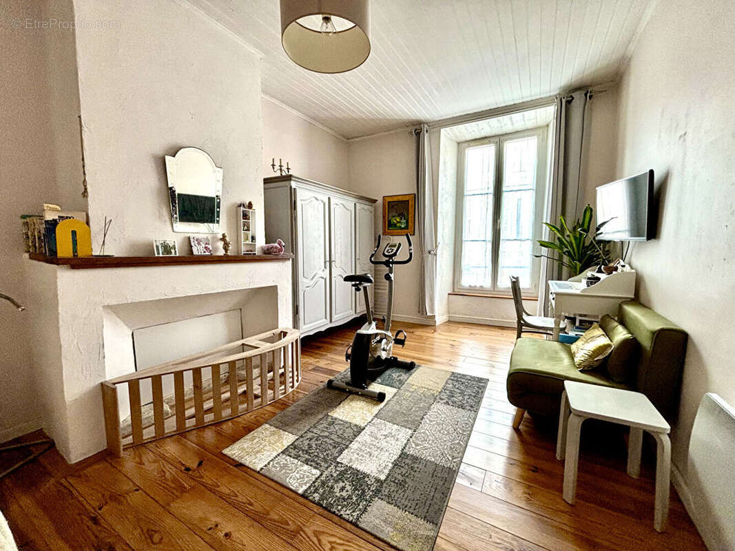 Appartement Rochefort 120 m2 avec terrasse. - photo 7