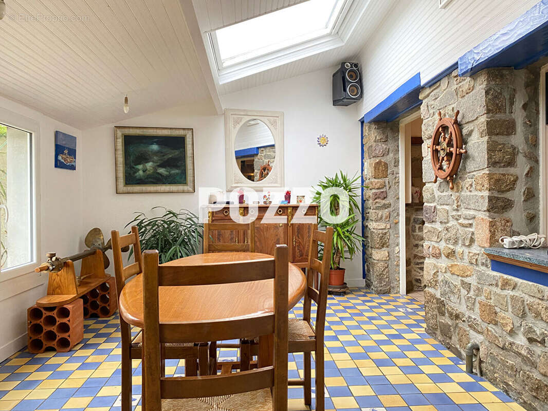 Maison à SAINT-VAAST-LA-HOUGUE