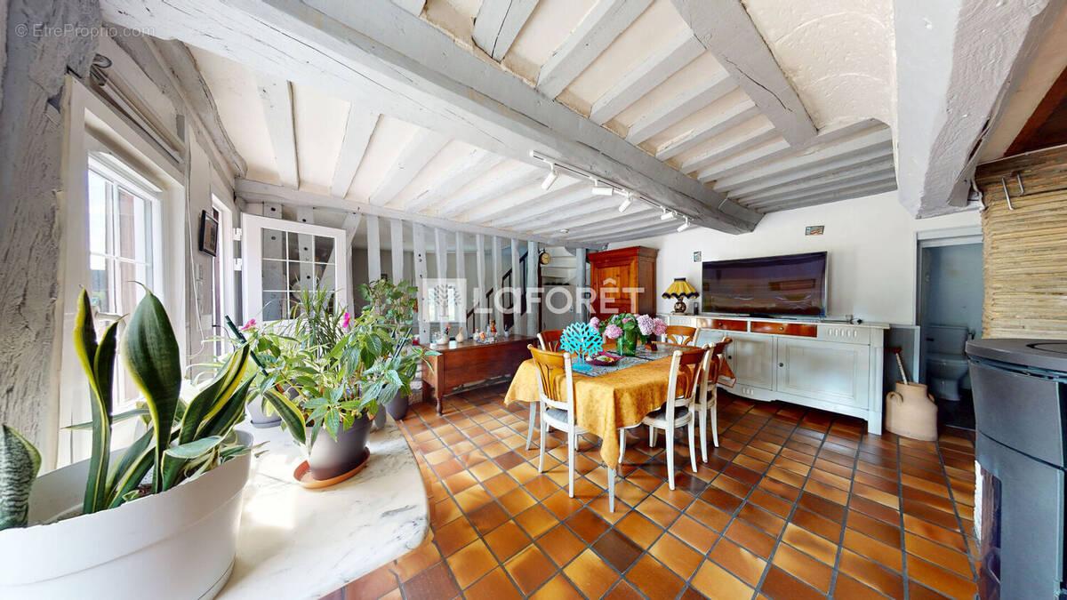 Maison à LILLEBONNE