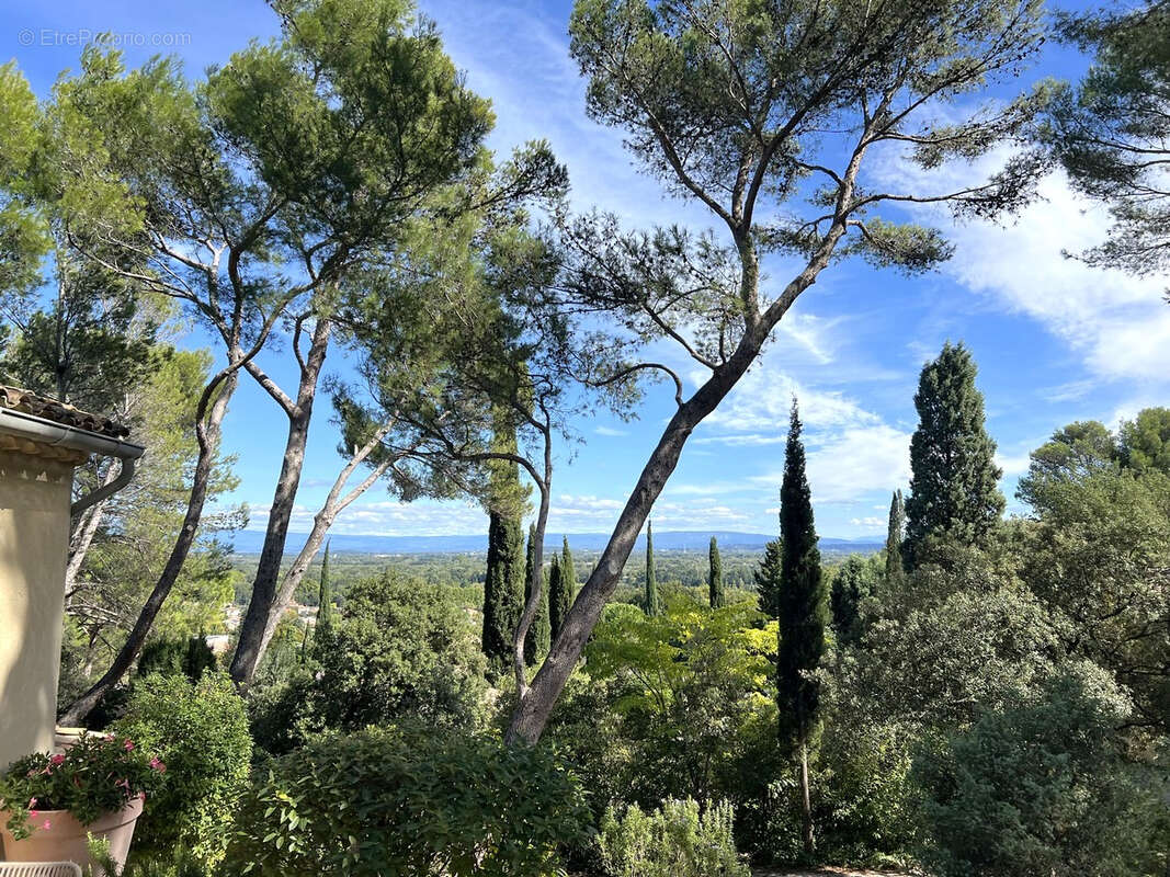 Maison à VILLENEUVE-LES-AVIGNON