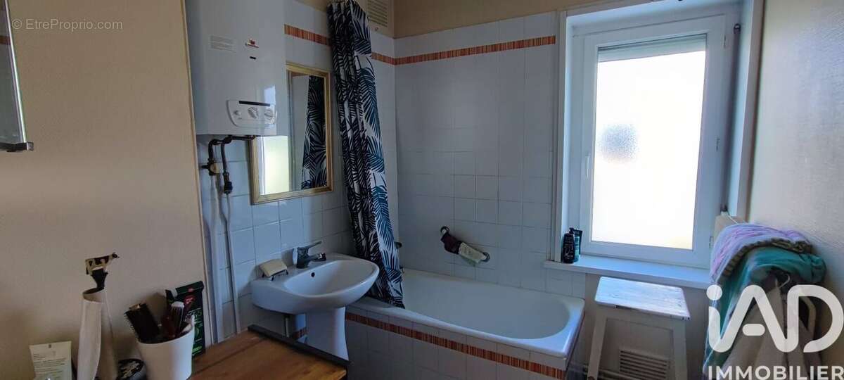 Maison 89 m² à Croix  - photo 8
