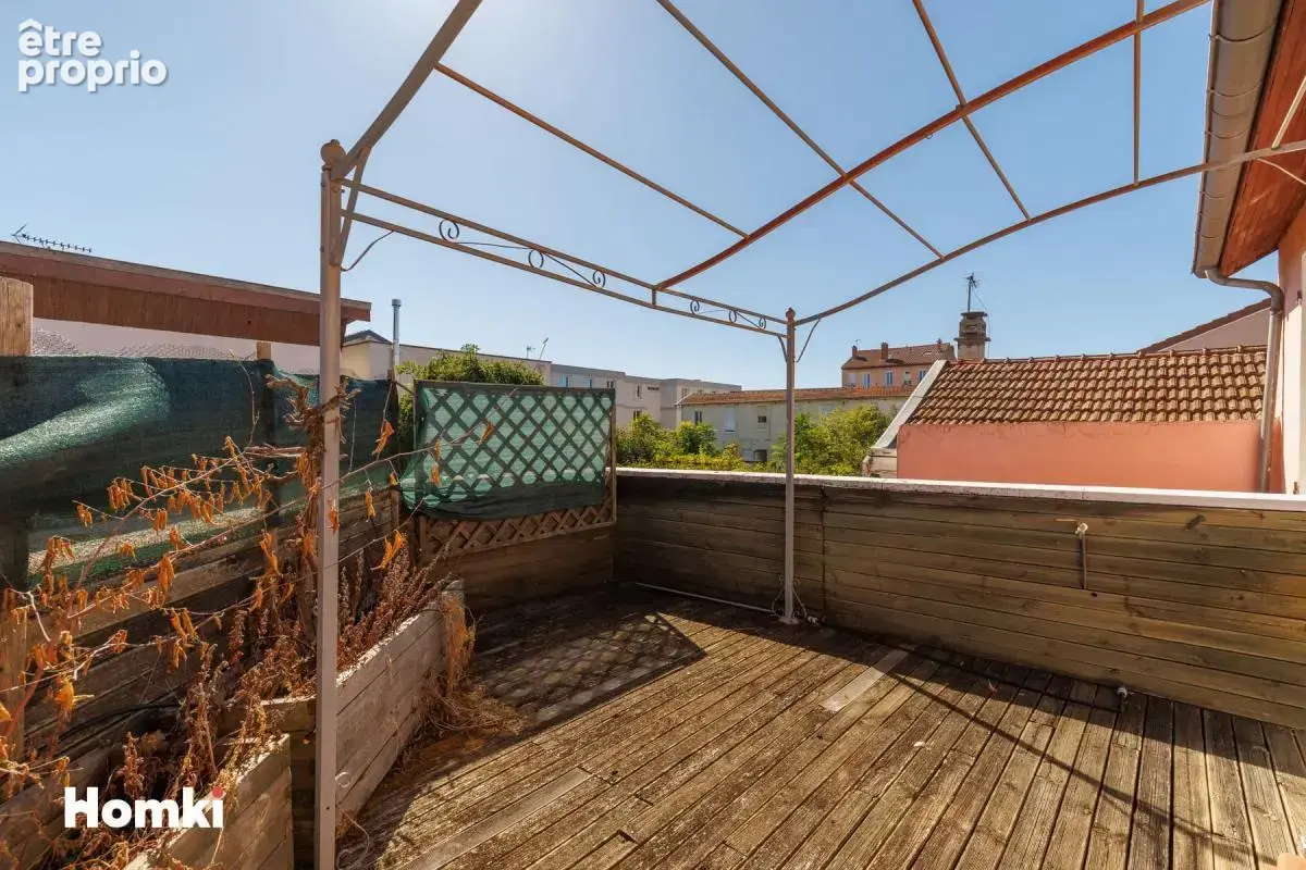 Villeurbanne – maison de ville 3 chambres – 141,72 m² – terrasse sud – dpe c - photo 9