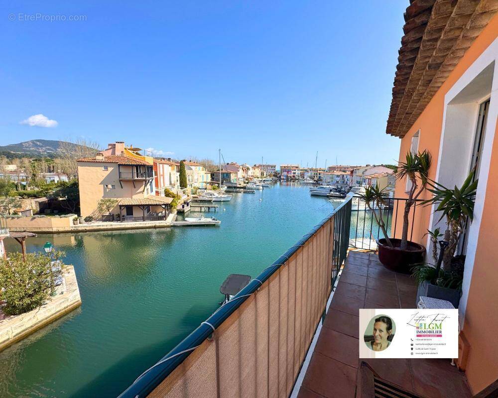 Appartement à GRIMAUD