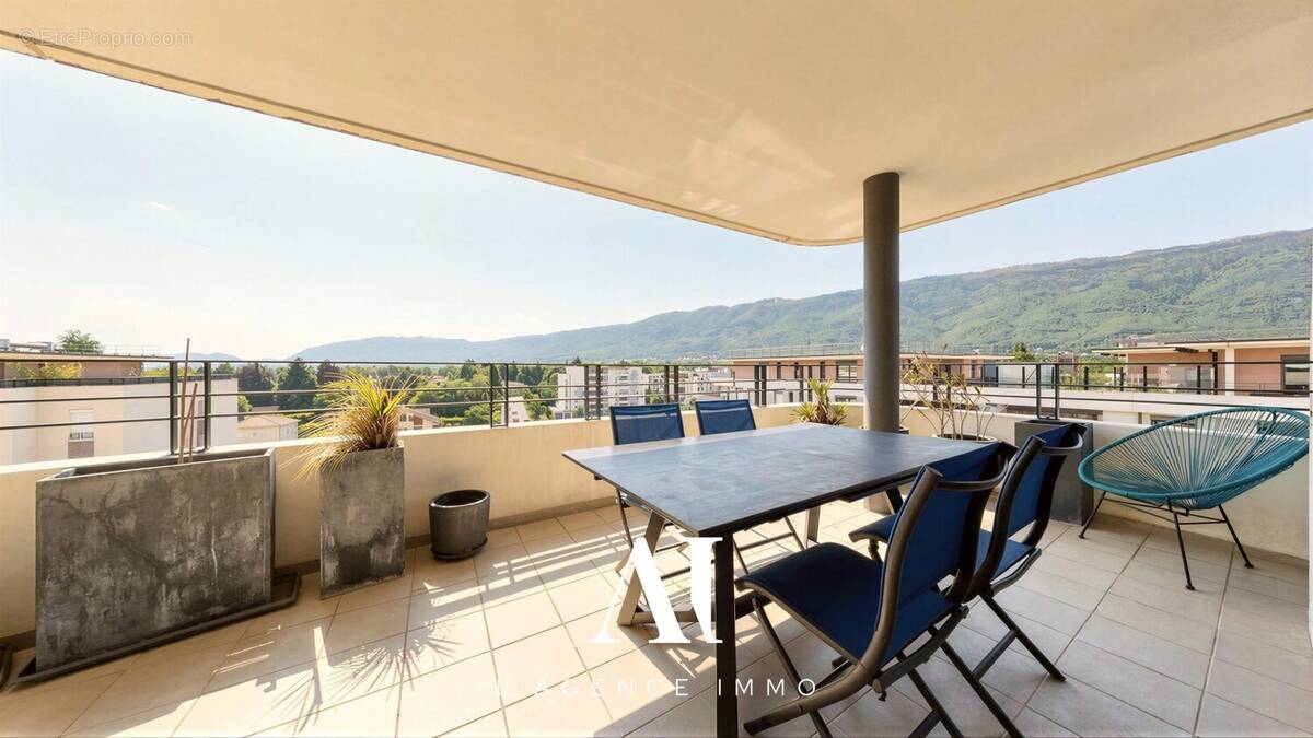 Appartement à SAINT-GENIS-POUILLY