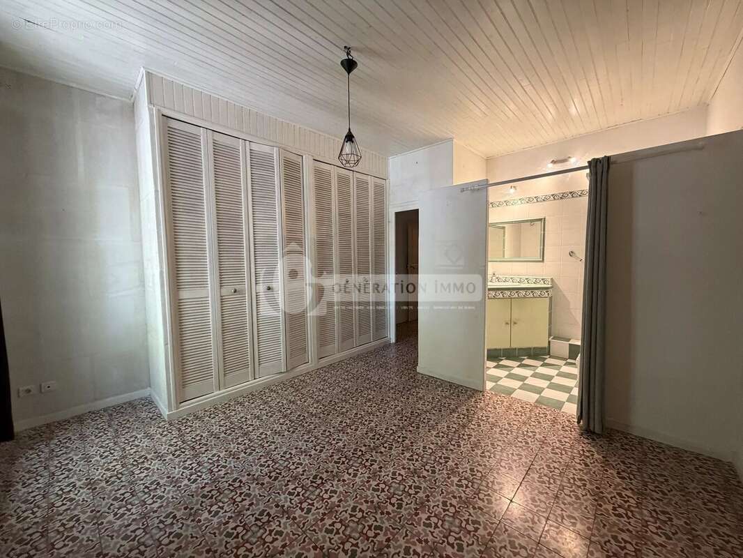 Maison de 67 m² avec terrasse sur ARLES - photo 4