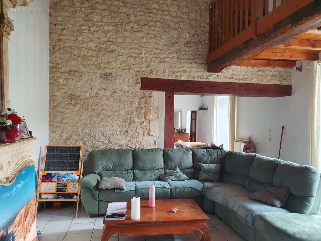 Maison à CORME-ECLUSE