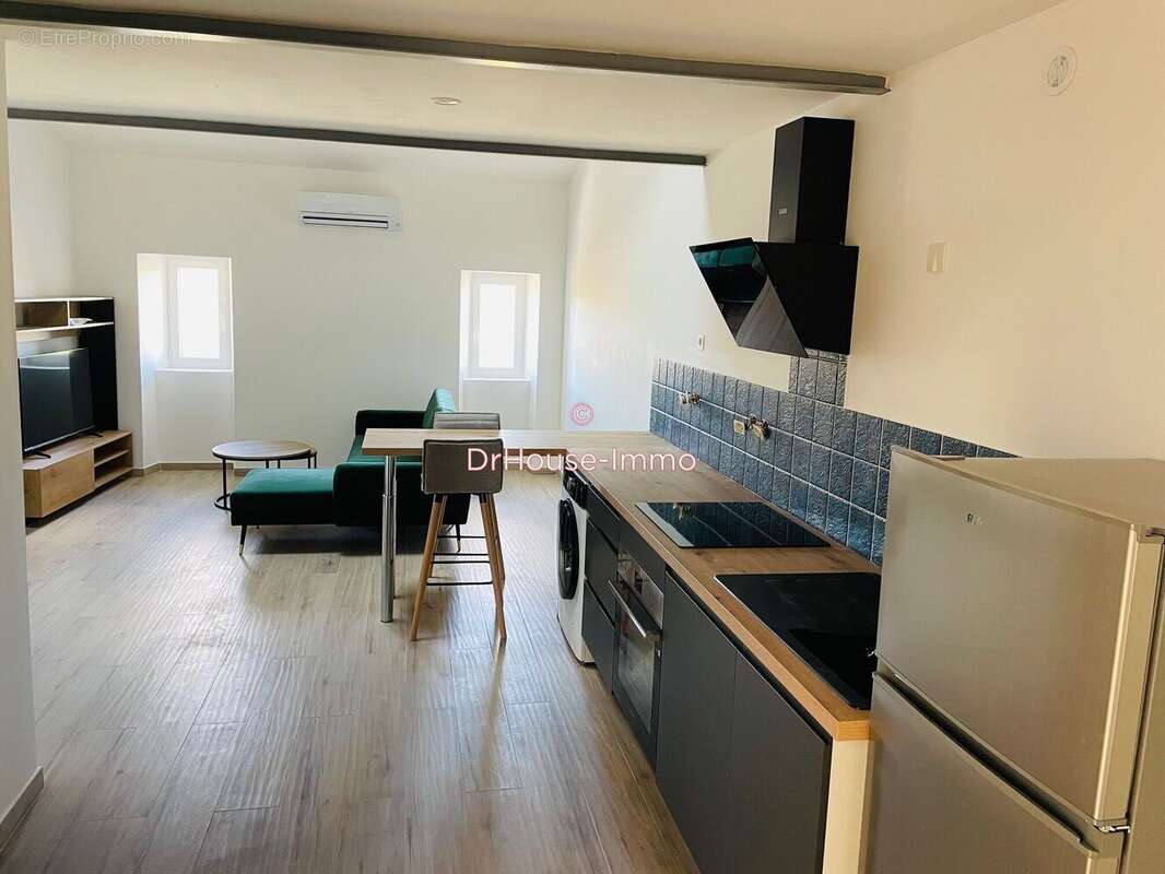 Appartement à SAINT-HILAIRE-DE-BRETHMAS