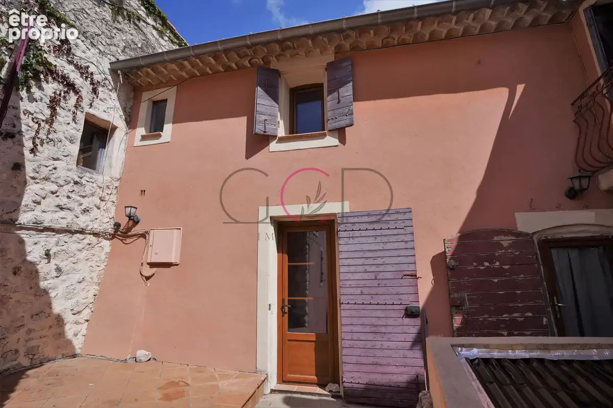 Maison de village T4 89m2 en plein cœur du vieux village de Ventabren - photo 1