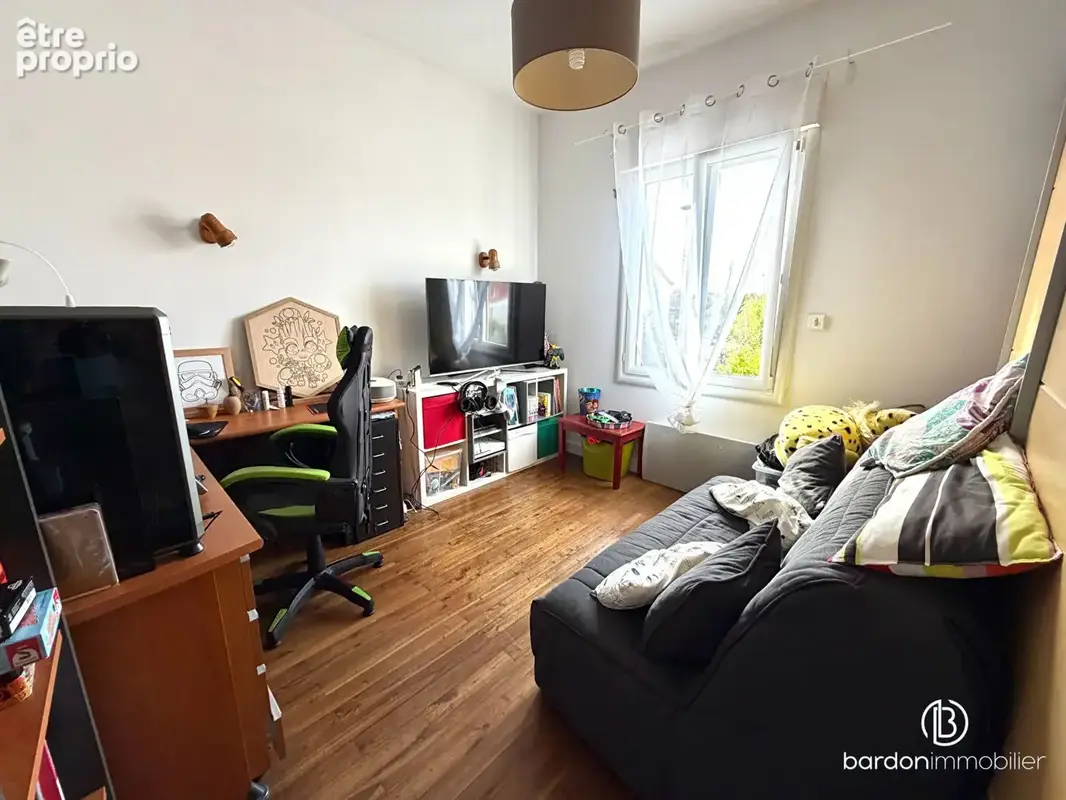Maison 6 pièces - 4 Chambres- Centre Bourg de Froidfond - photo 10