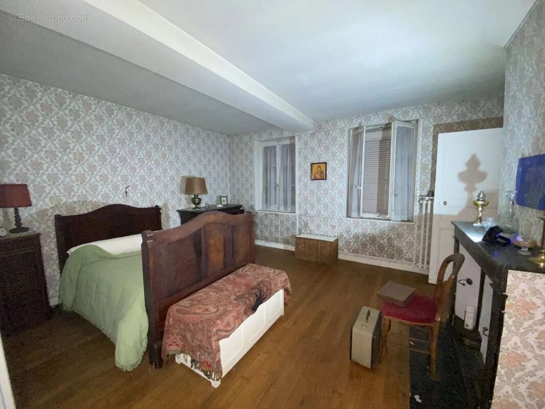 Maison à DAMMARIE-SUR-LOING