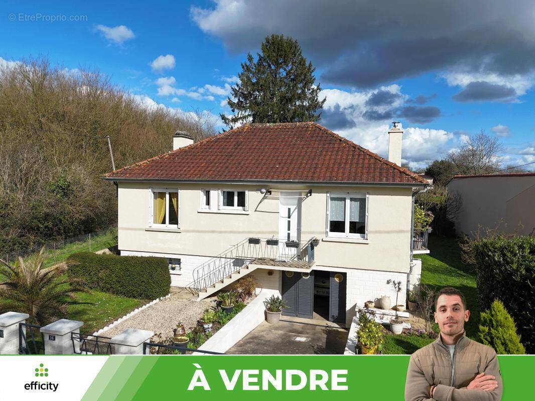 Maison à CIVRAY