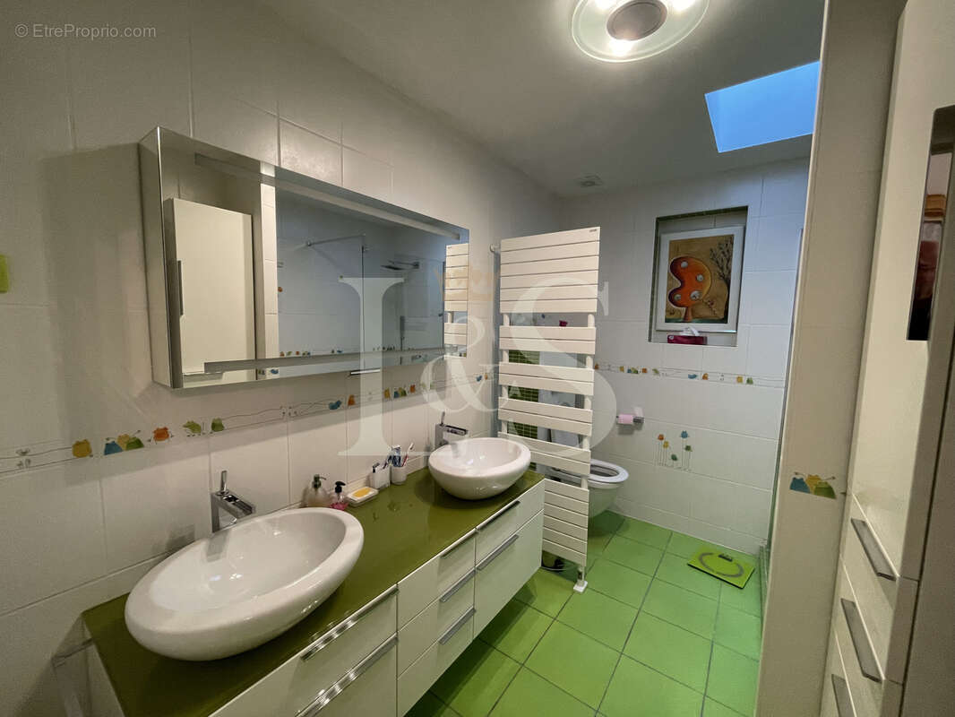 Maison à MALAUCENE
